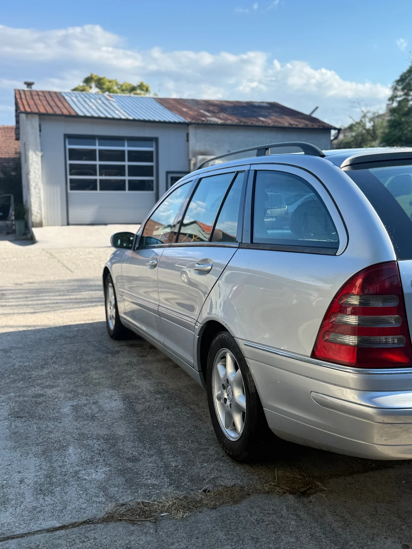 Mercedes-Benz C 200, снимка 5 - Автомобили и джипове - 55166147