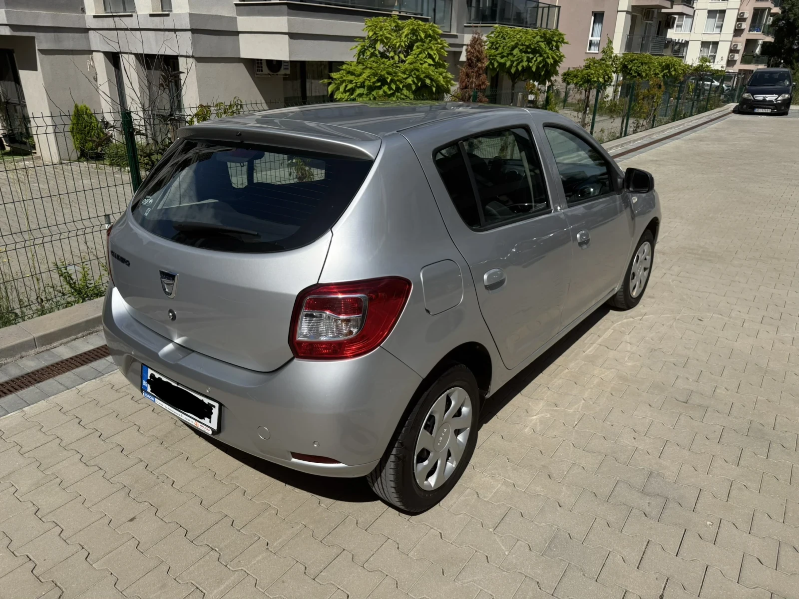 Dacia Sandero, снимка 2 - Автомобили и джипове - 55410191