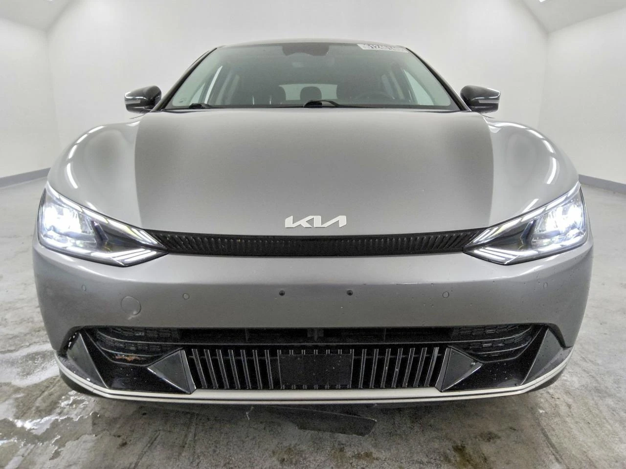 Kia EV6 0.0l Wind, снимка 5 - Автомобили и джипове - 55452457