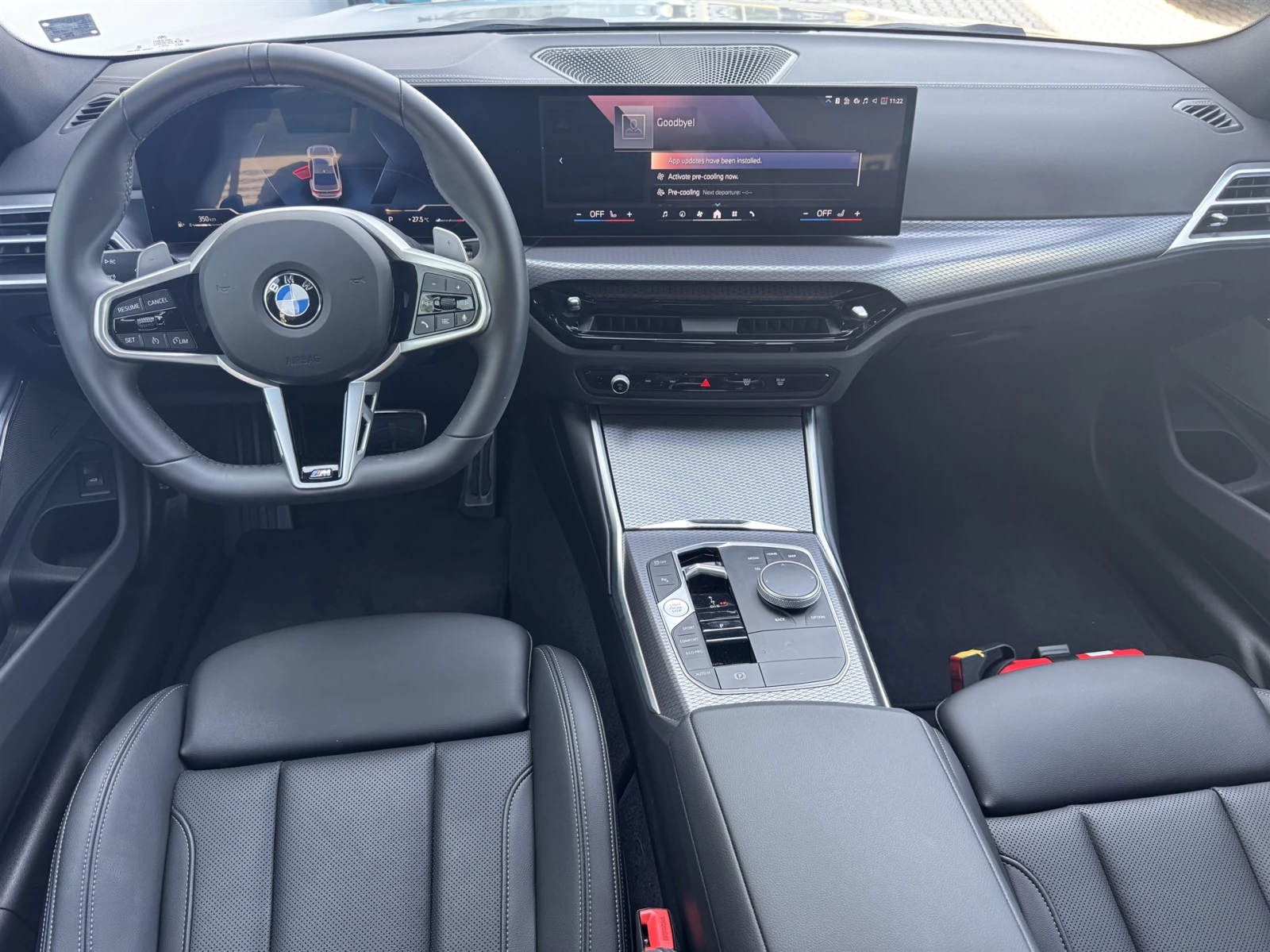 BMW 330 xDrive Sedan (MX), снимка 15 - Автомобили и джипове - 55663169