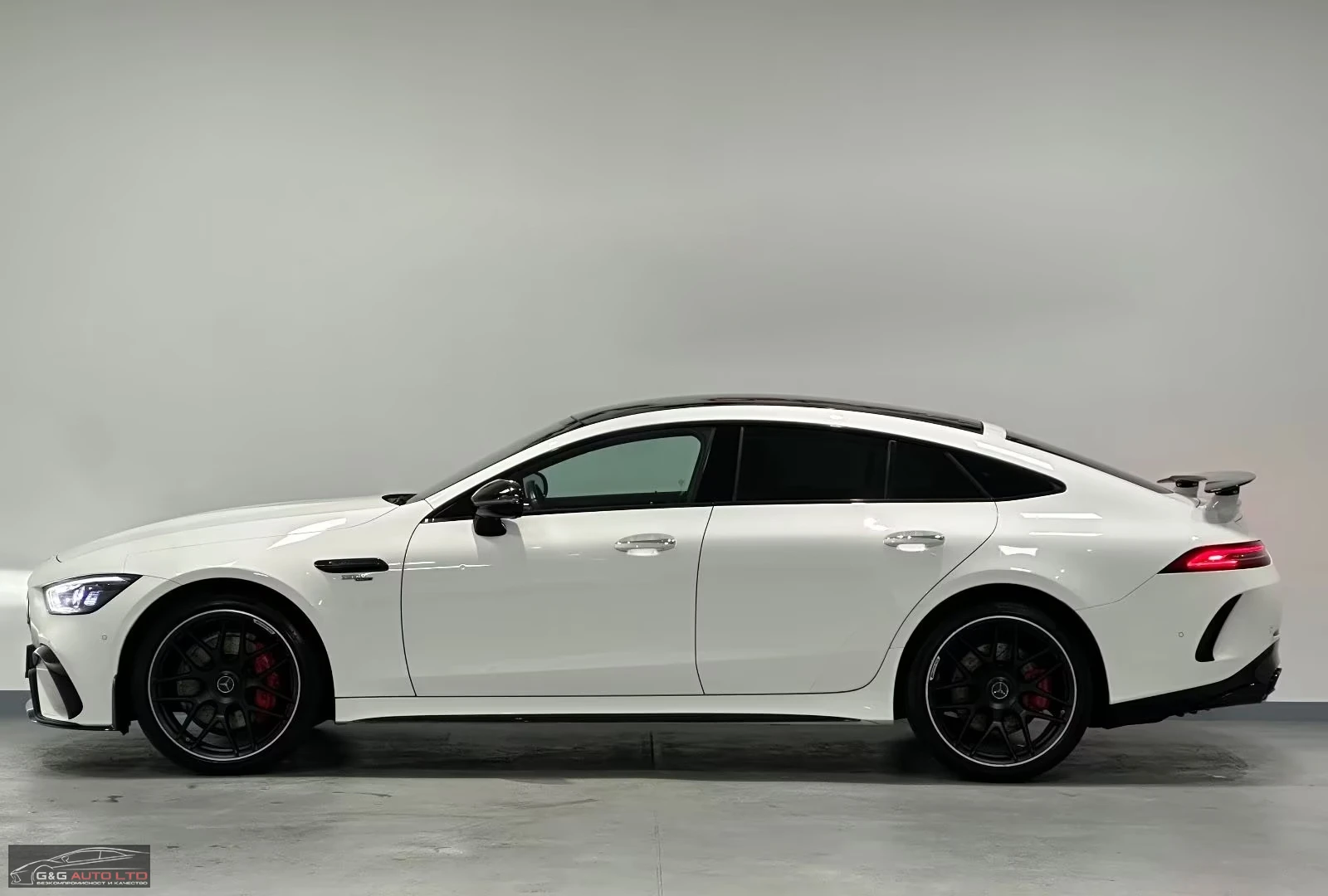Mercedes-Benz AMG GT 53/4M/AERO/PERF/435HP/PANO/BURM/360/322h, снимка 4 - Автомобили и джипове - 55663203