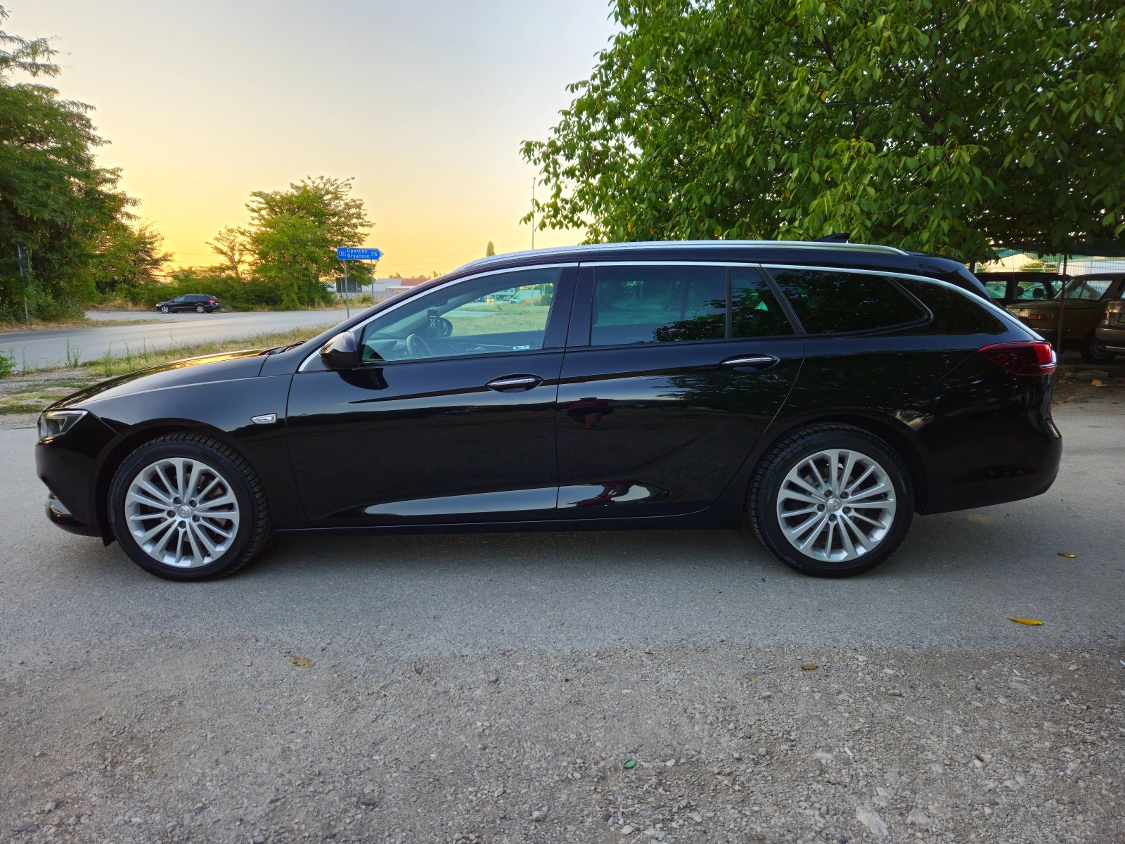 Opel Insignia 2.0D AUTOMATIK 170кс, снимка 7 - Автомобили и джипове - 55683698