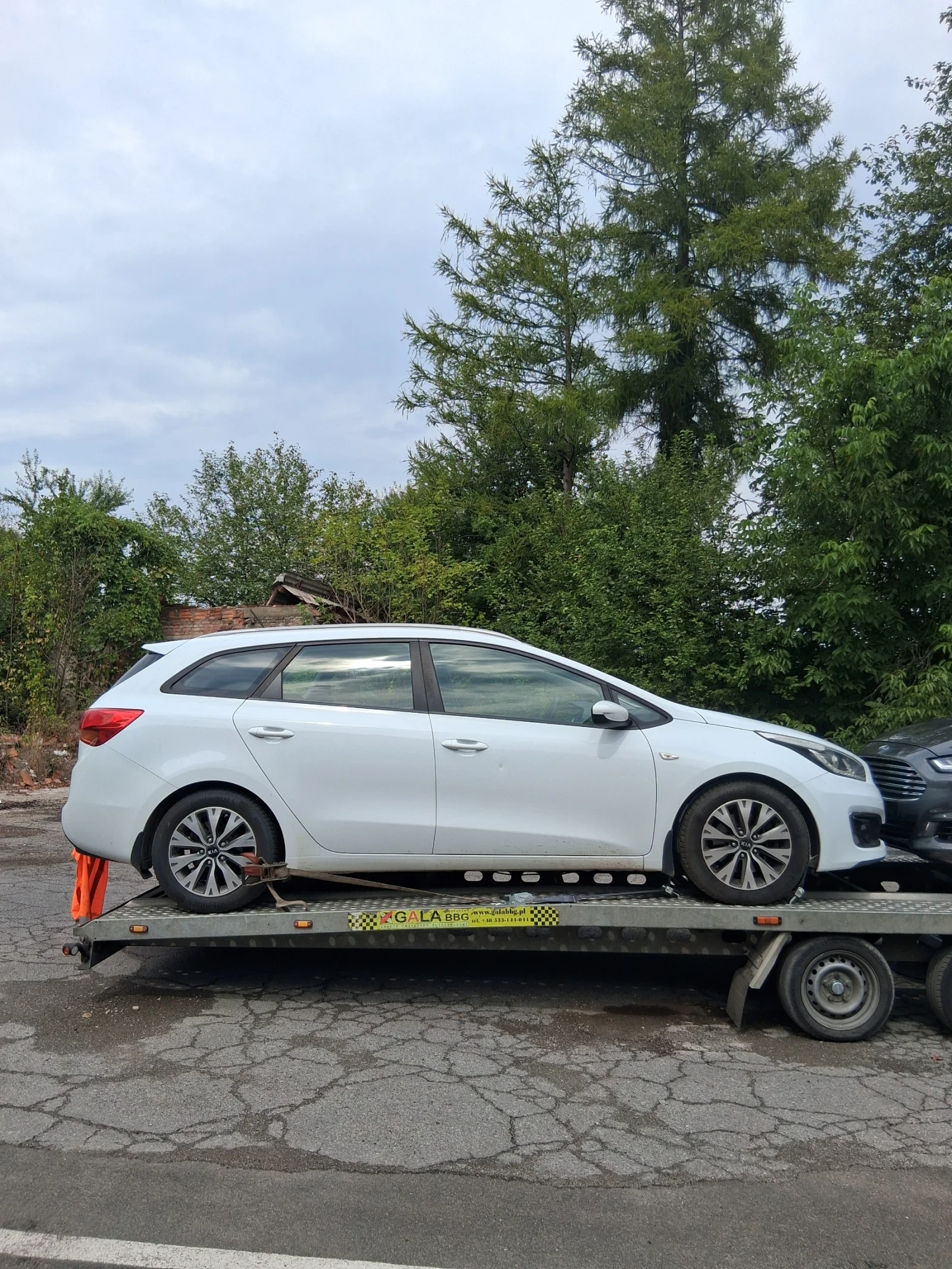 Kia Ceed 1.0 100 кс, снимка 2 - Автомобили и джипове - 55692118