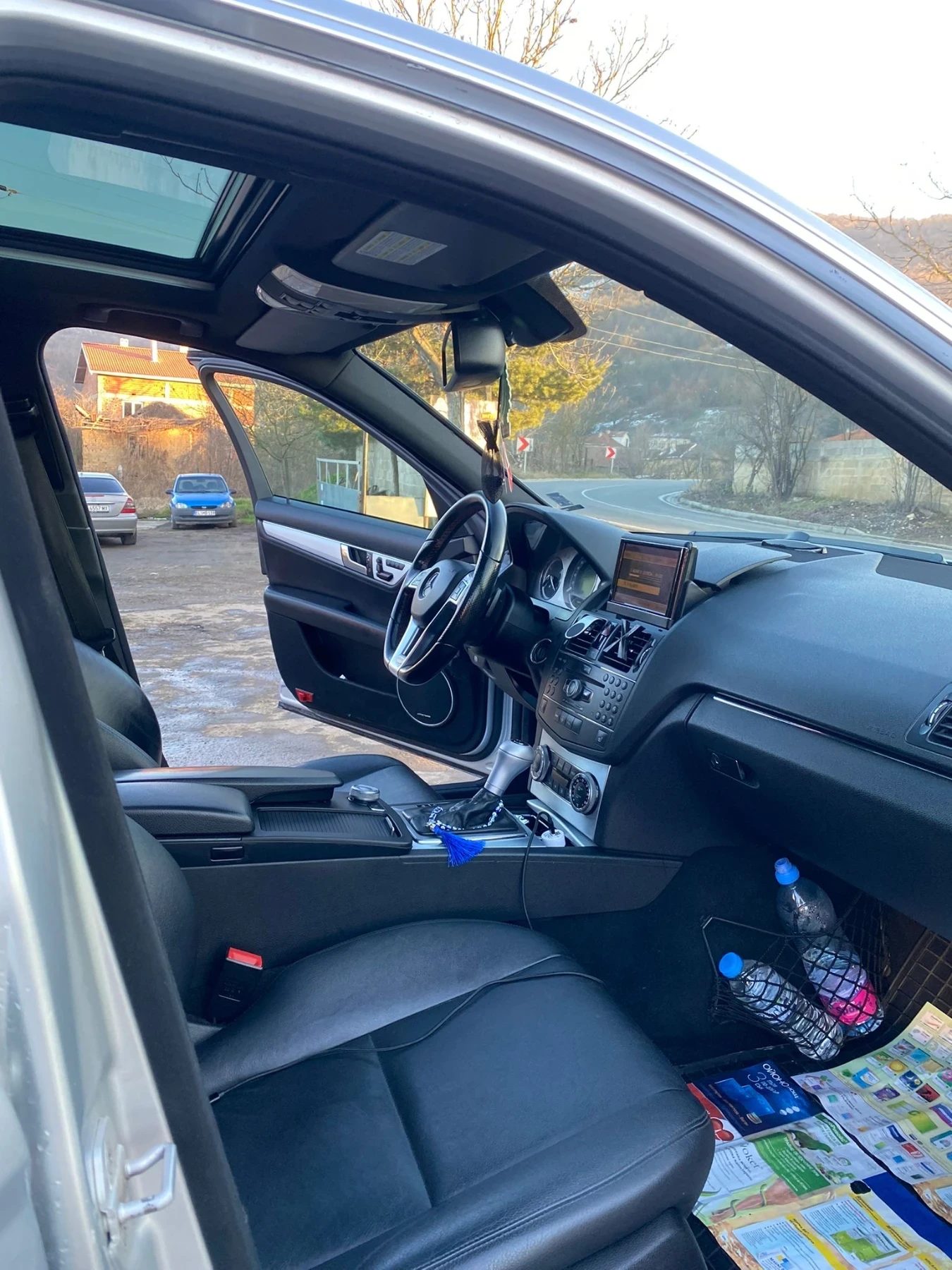 Mercedes-Benz C 320 AMG FULL FULL, снимка 12 - Автомобили и джипове - 55933111