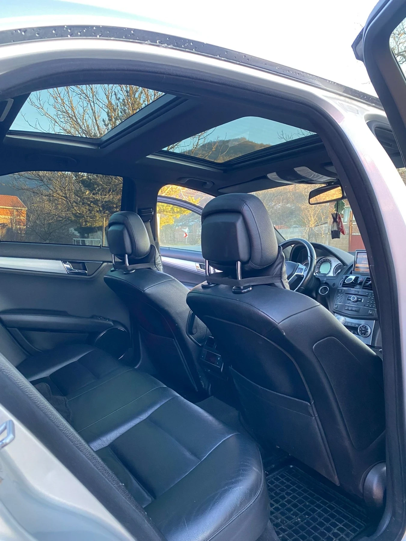 Mercedes-Benz C 320 AMG FULL FULL, снимка 13 - Автомобили и джипове - 55933111