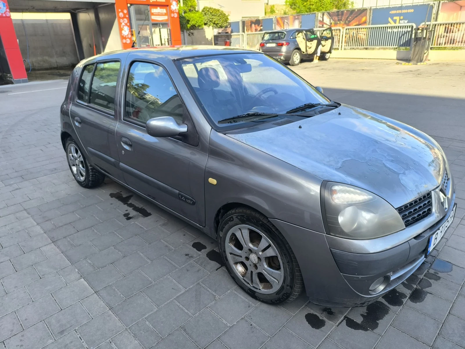 Renault Clio, снимка 6 - Автомобили и джипове - 56016655
