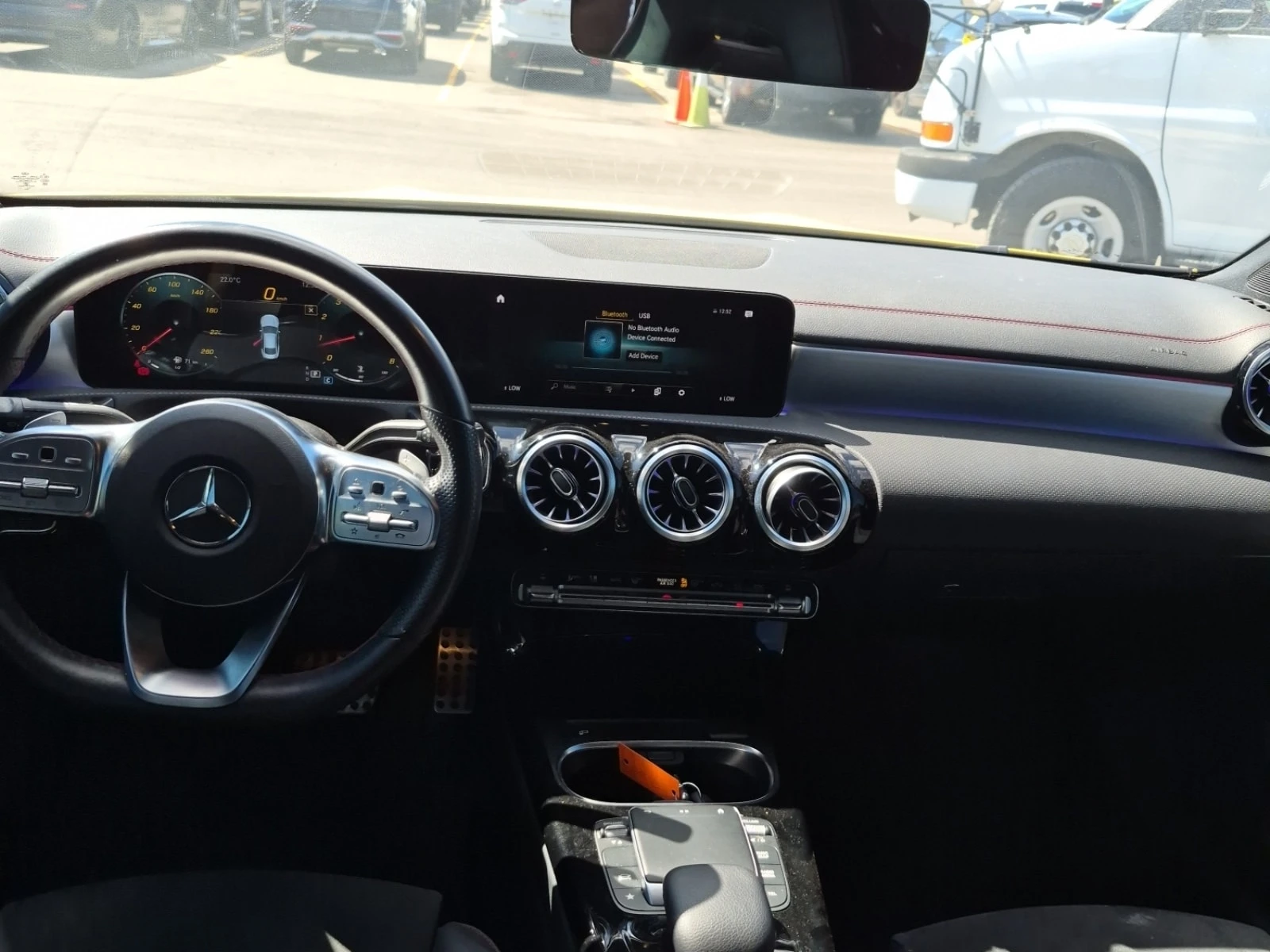 Mercedes-Benz CLA 250 * AMG Line * CARFAX * Без инциденти * , снимка 5 - Автомобили и джипове - 56159057