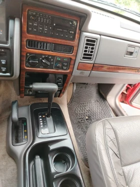 Jeep Grand cherokee 5.2beznzin 100%РЕАЛНИ КИЛОМЕТРИ, снимка 14