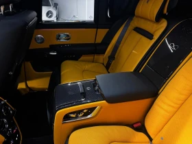 Rolls-Royce Cullinan BLACK BADGE/SHOOTING STAR/BESPOKE/4-SEATS/TV/ - 559980 € - 26010341 14