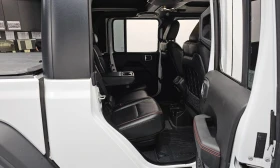 Jeep Gladiator 3.6* RUBICON* ПОДГРЕВ* КАМЕРА*  | Auto.bg — изображение 16