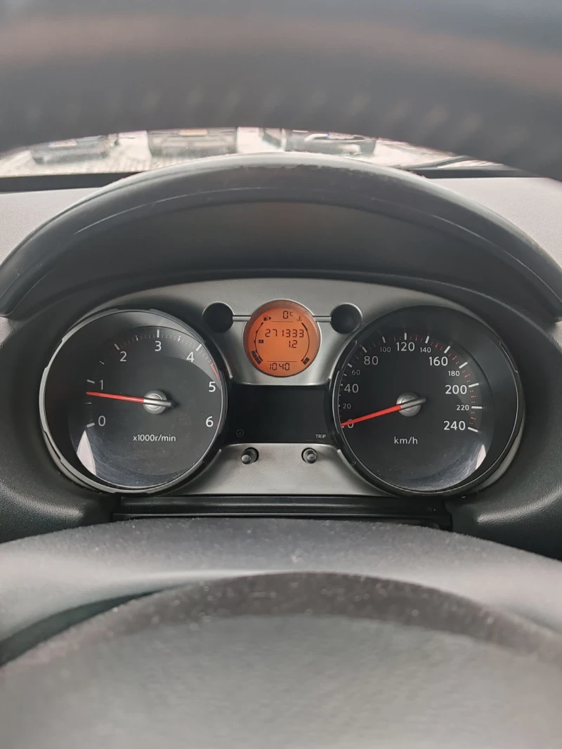 Nissan Qashqai, снимка 12 - Автомобили и джипове - 49595323