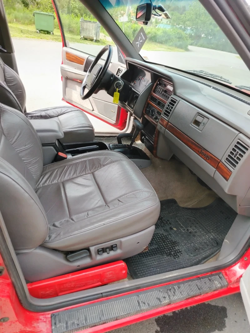 Jeep Grand cherokee, снимка 9 - Автомобили и джипове - 52190981