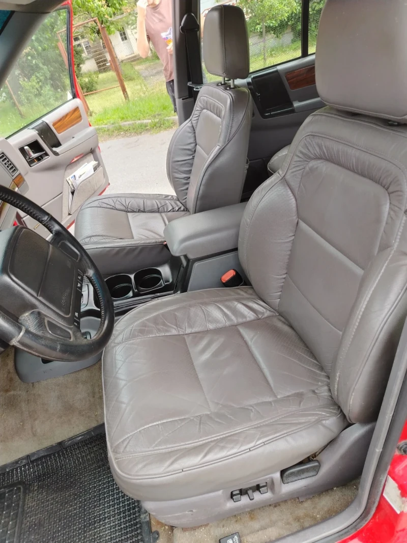 Jeep Grand cherokee, снимка 12 - Автомобили и джипове - 52190981