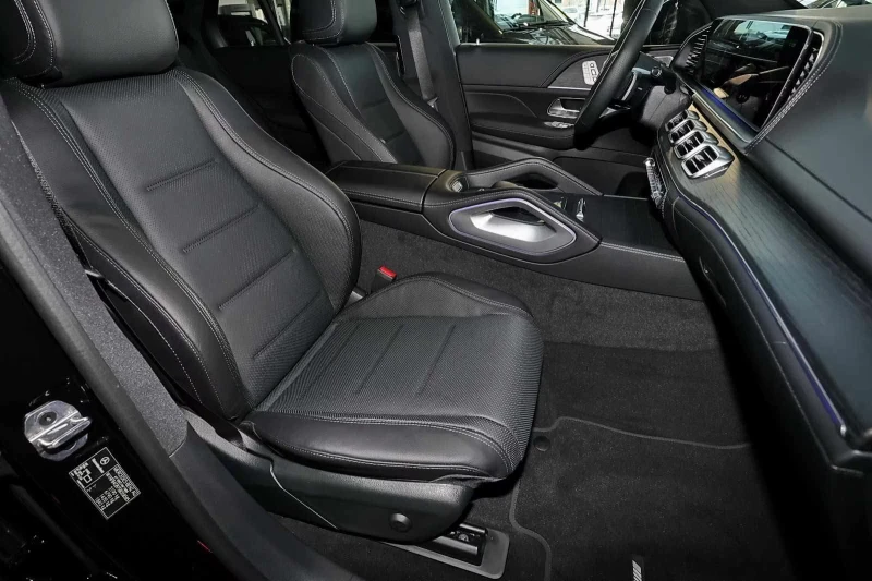 Mercedes-Benz GLE 400 4MATIC/381HP/AMG/PANO/HUD/BURM/CAM/AHK/214g, снимка 9 - Автомобили и джипове - 51496841