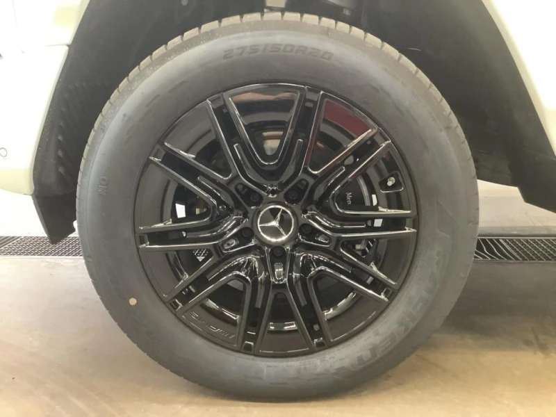 Mercedes-Benz G 450 d/AMG/4-MATIC/FACELIFT/NIGHT/BURM/360/SUPERIOR/, снимка 4 - Автомобили и джипове - 52380482