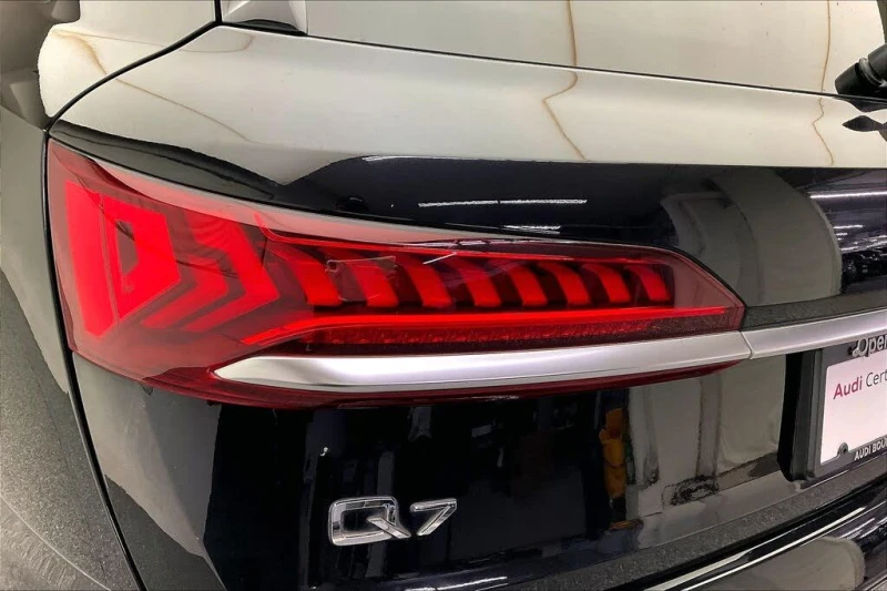 Audi Q7 Sline* Distr* BlackOptic* 360* Обдух* Панорама* , снимка 8 - Автомобили и джипове - 52870743