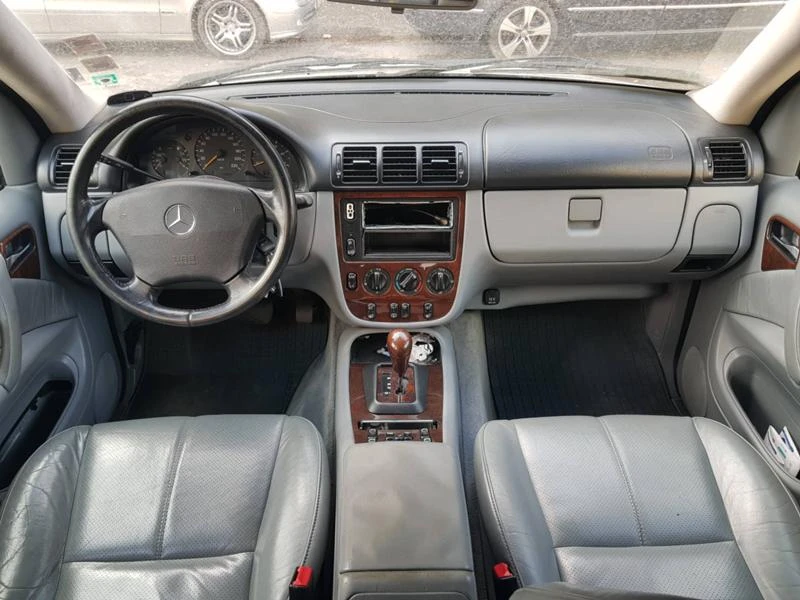 Mercedes-Benz ML 270 12бр.Special edition, снимка 15 - Автомобили и джипове - 24026161