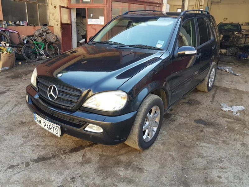 Mercedes-Benz ML 270 12бр.Special edition, снимка 14 - Автомобили и джипове - 24026161