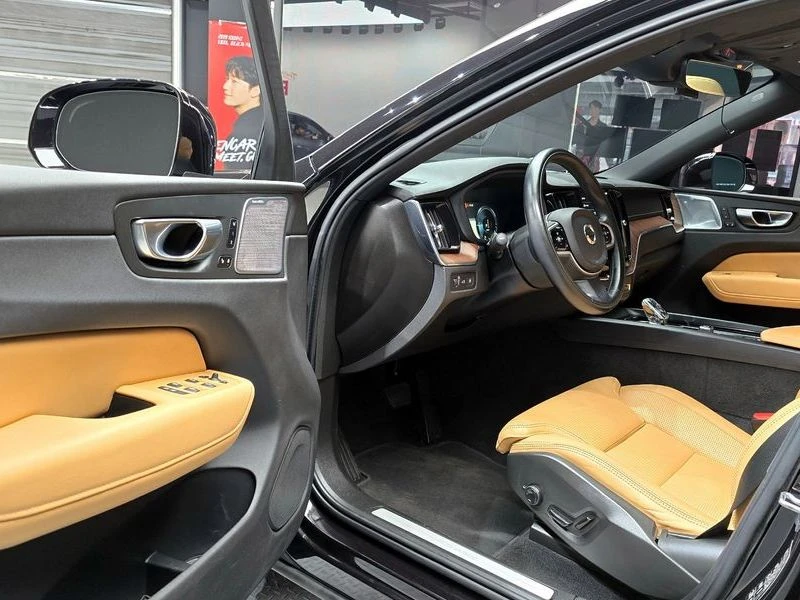 Volvo XC60 T8 Inscription| 390�.�. | Mobile.bg � ����������� 11