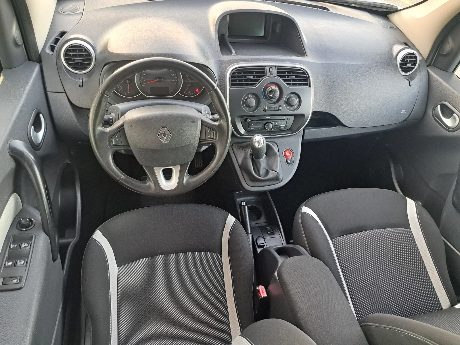 Renault Kangoo * ИТАЛИЯ* LIMITED* TOP* , снимка 13 - Автомобили и джипове - 32922709