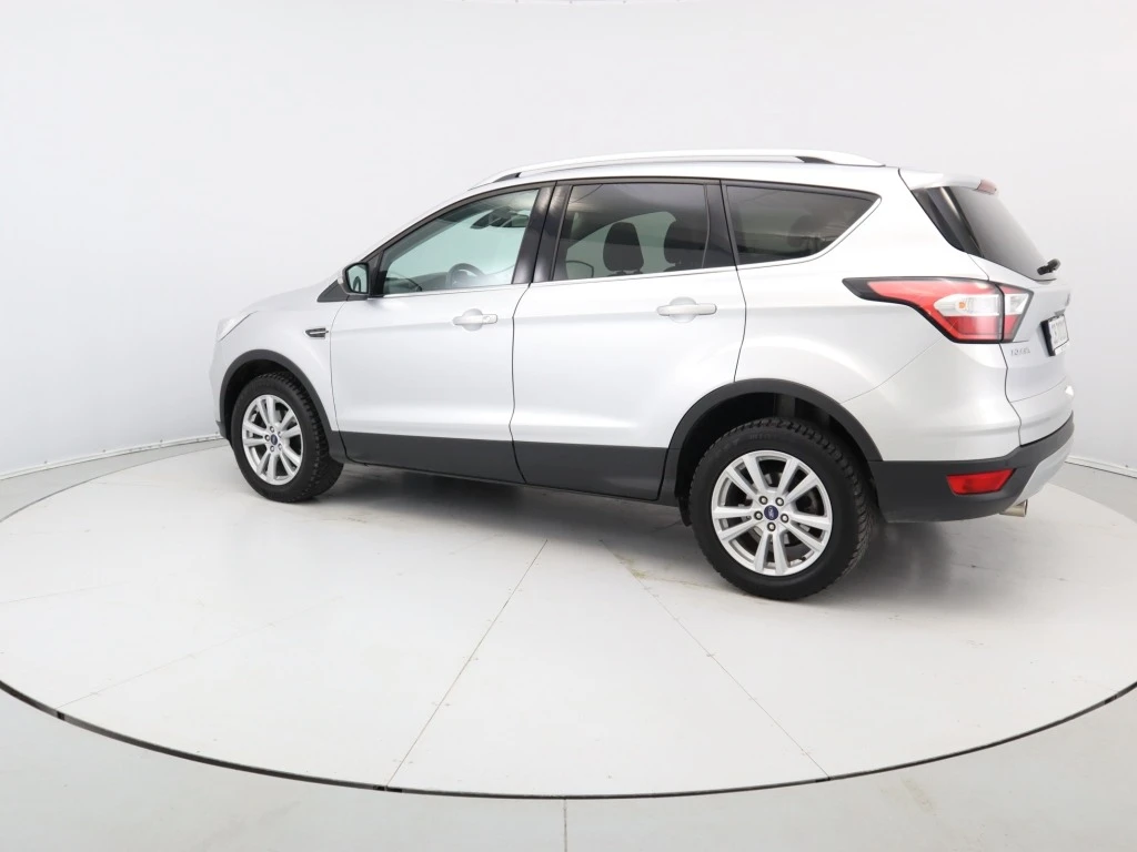 Ford Kuga  - изображение 7