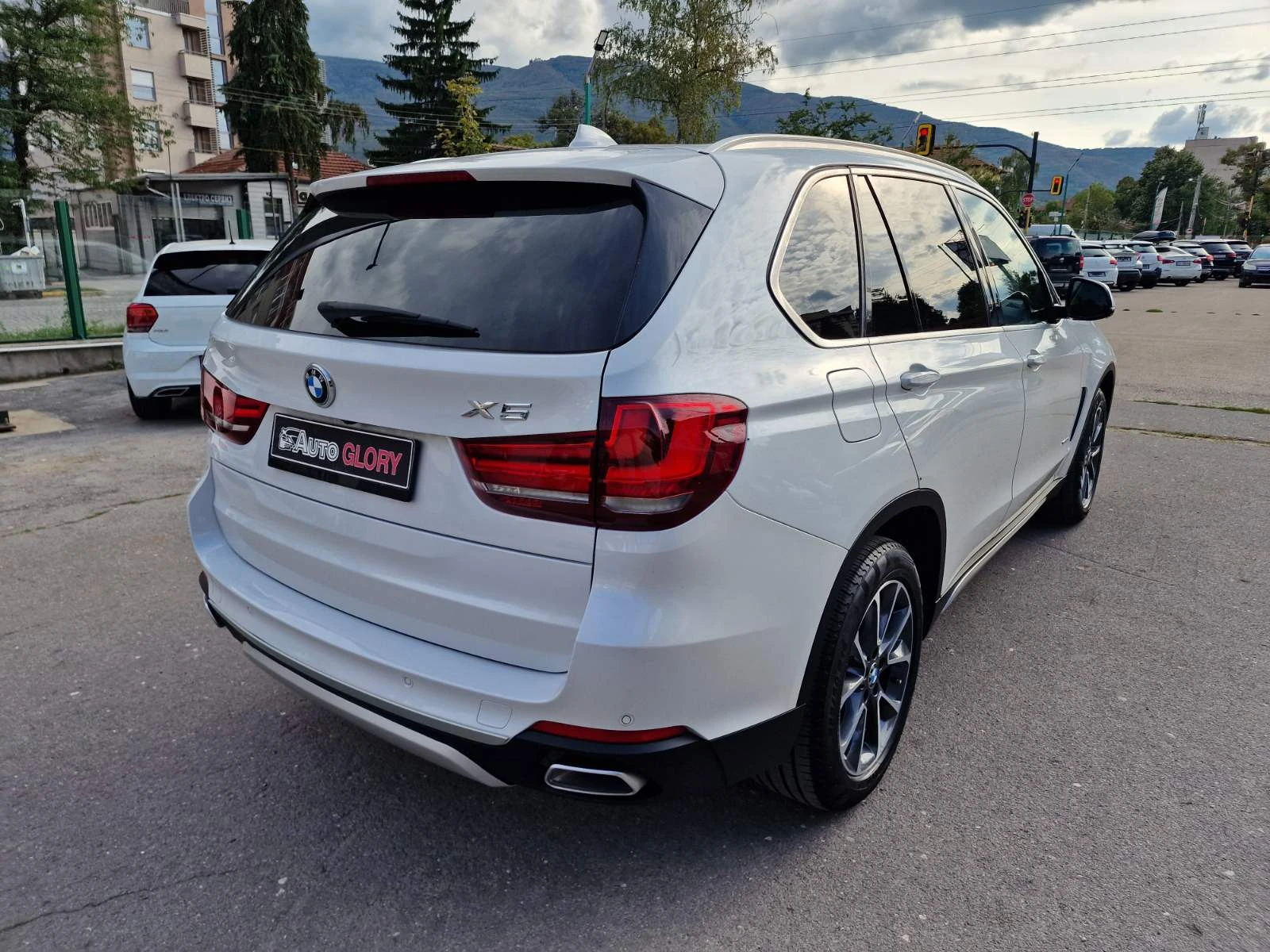 BMW X5 3.5 BENZ - изображение 4