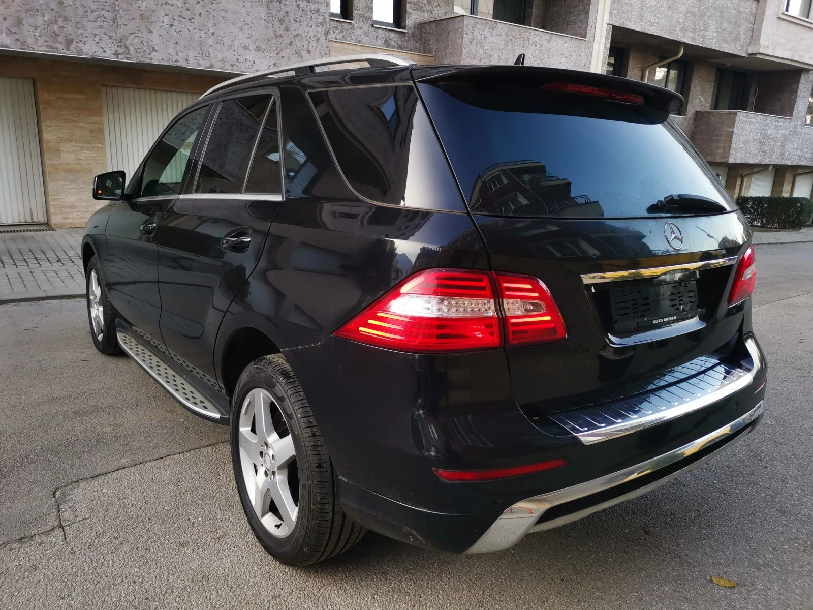 Mercedes-Benz ML 350 EDITION 1  AMG SWISS - изображение 5