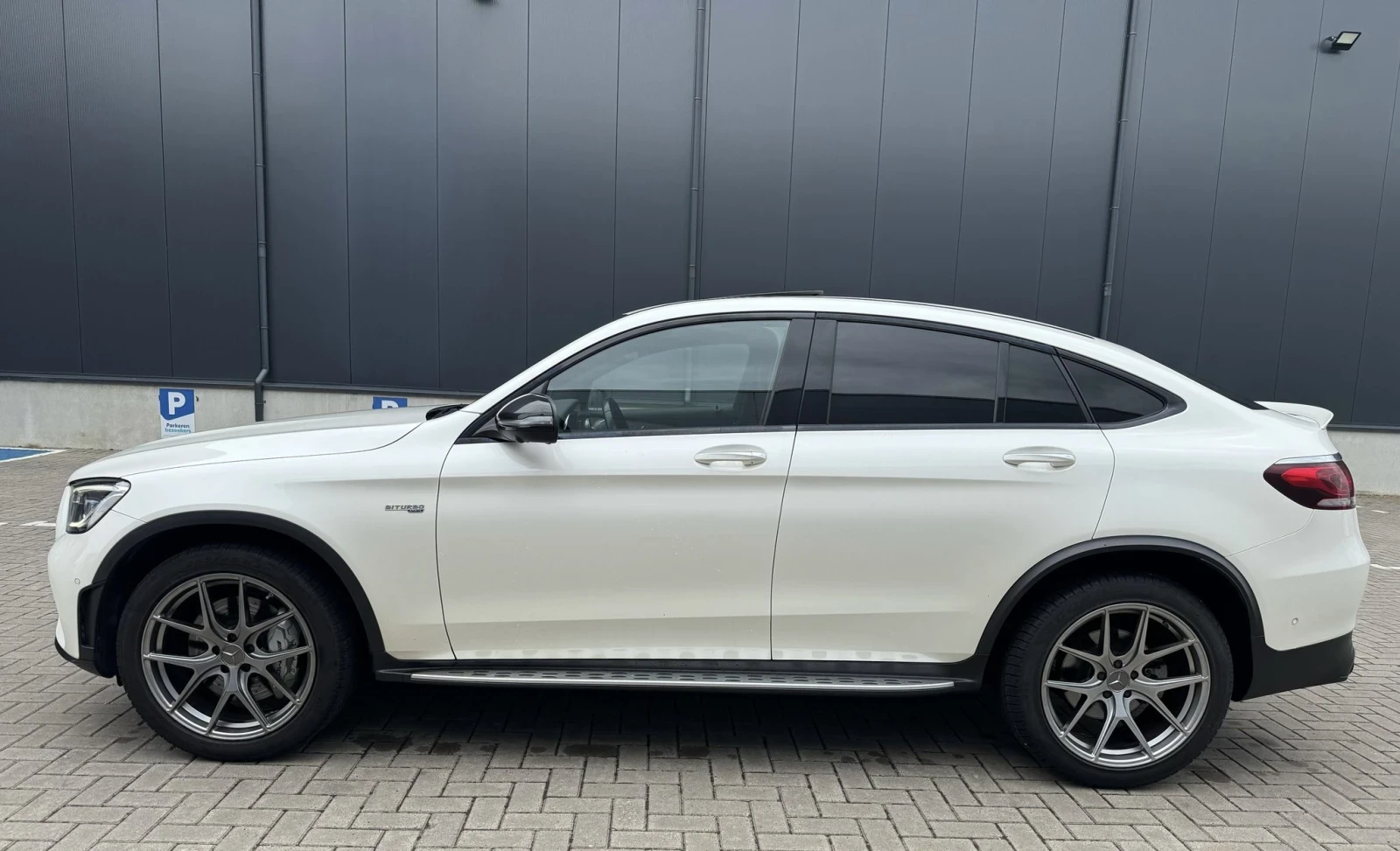 Mercedes-Benz GLC 43 AMG Купе 390 k.c 2019 Face lift  - изображение 5