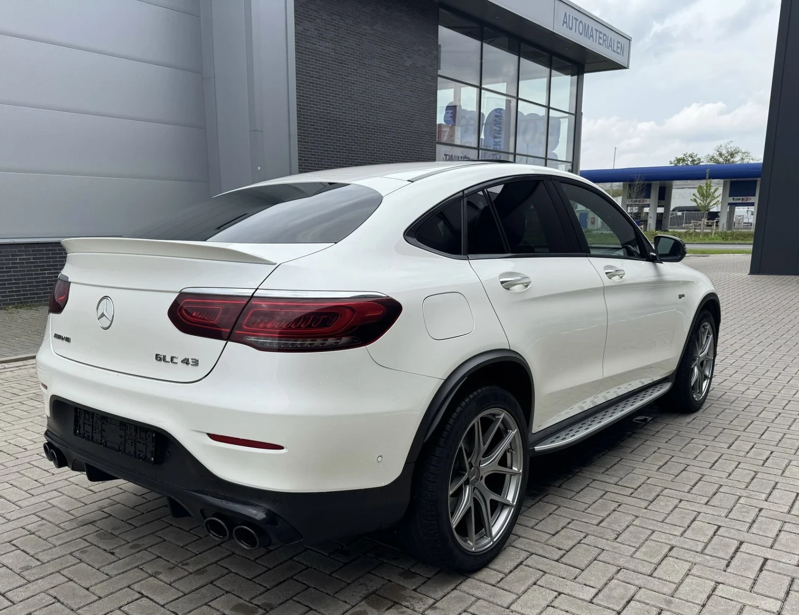 Mercedes-Benz GLC 43 AMG Купе 390 k.c 2019 Face lift  - изображение 8