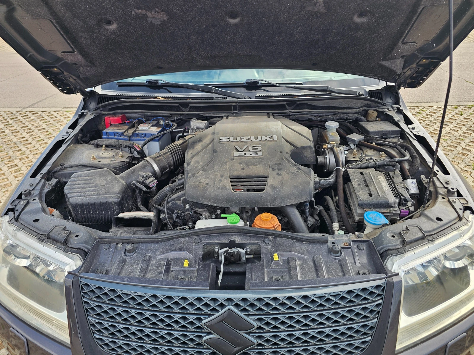 Suzuki Grand vitara 3.2V6 - изображение 9