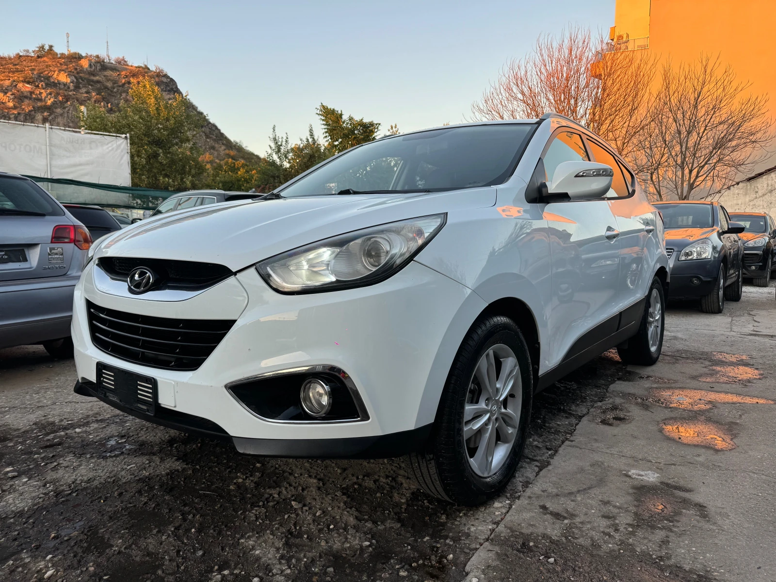 Hyundai IX35 1.6i 135HP 6 SPEED GAS BRC KOJA NAVI FUUL 2012 EU5 - изображение 2