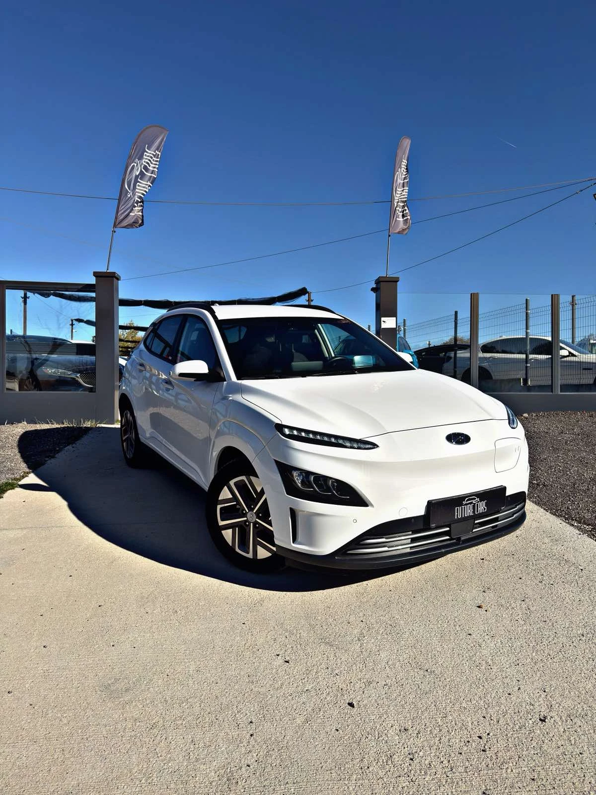 Hyundai Kona 64KWh/FACE/ГАРАНЦИЯ SOH100% /BLUELINK - изображение 3