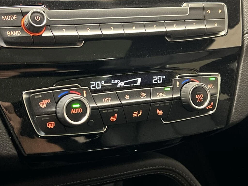 BMW X1 I * M-Package* * HeadUp* A���������* (���� �� ��) | Mobile.bg � ����������� 8