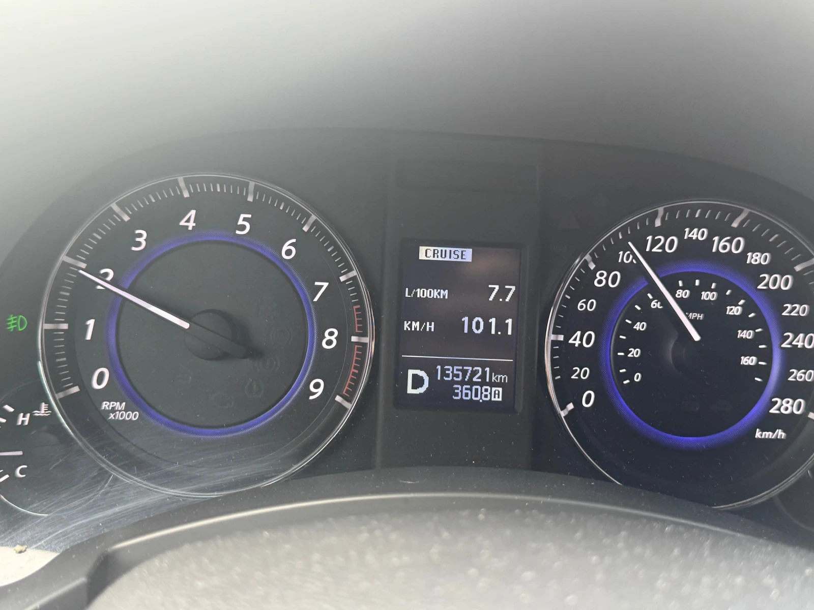 Infiniti QX70 SPORT 3.7 V6, снимка 17 - Автомобили и джипове - 53939672