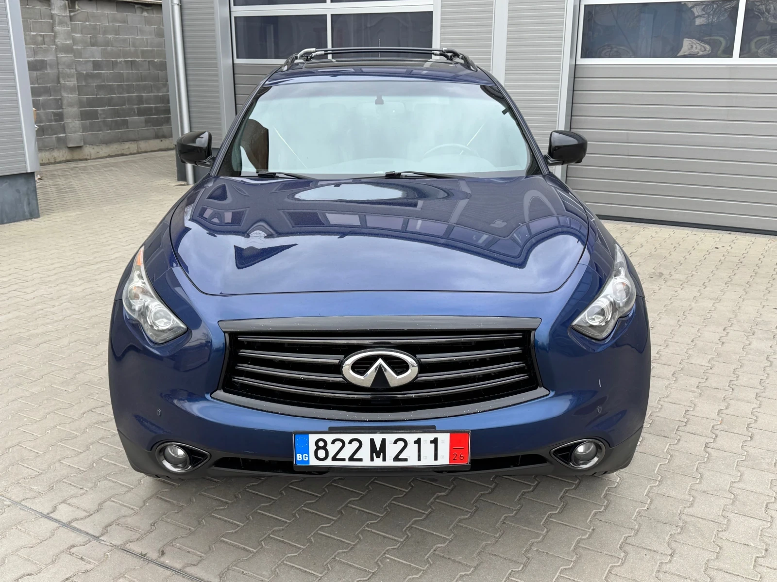 Infiniti QX70 SPORT 3.7 V6, снимка 2 - Автомобили и джипове - 53939672