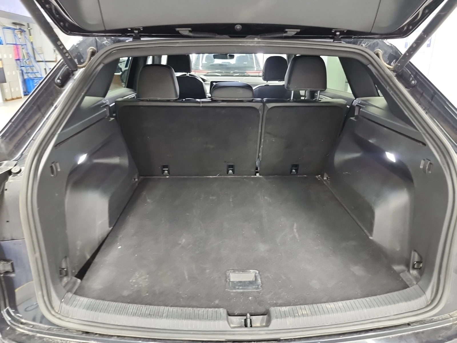 VW Atlas COMFORTLINE * 2.0 * AWD * CARFAX * , снимка 9 - Автомобили и джипове - 54683786