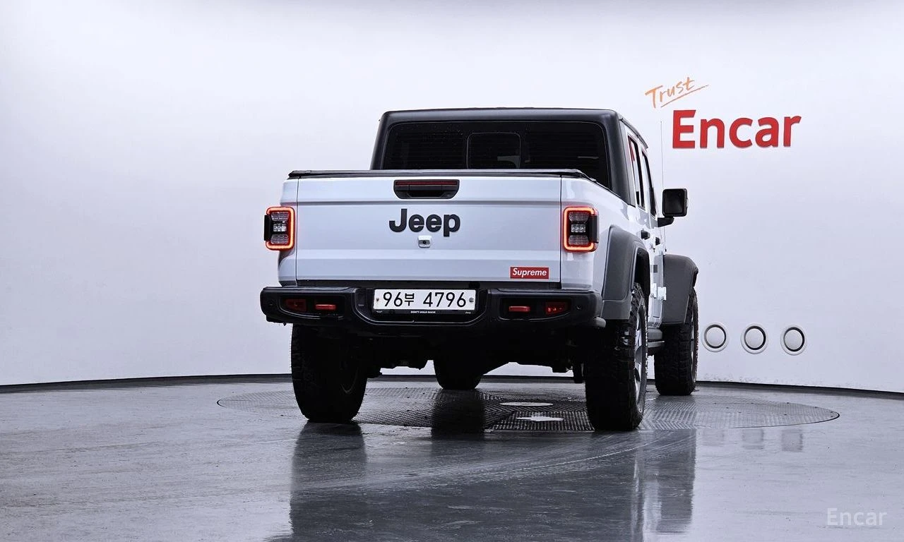 Jeep Gladiator 3.6* RUBICON* ПОДГРЕВ* КАМЕРА* , снимка 4 - Автомобили и джипове - 54730562