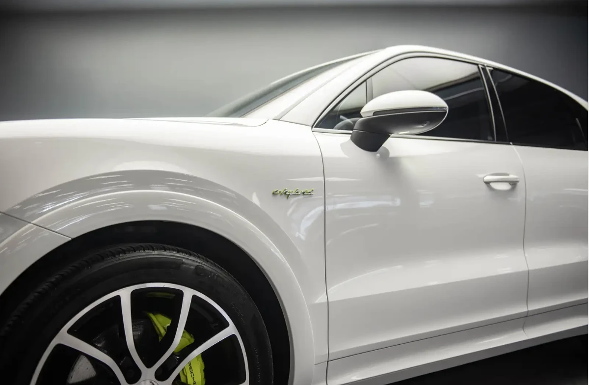 Porsche Cayenne E-HYBRID, снимка 4 - Автомобили и джипове - 54874380