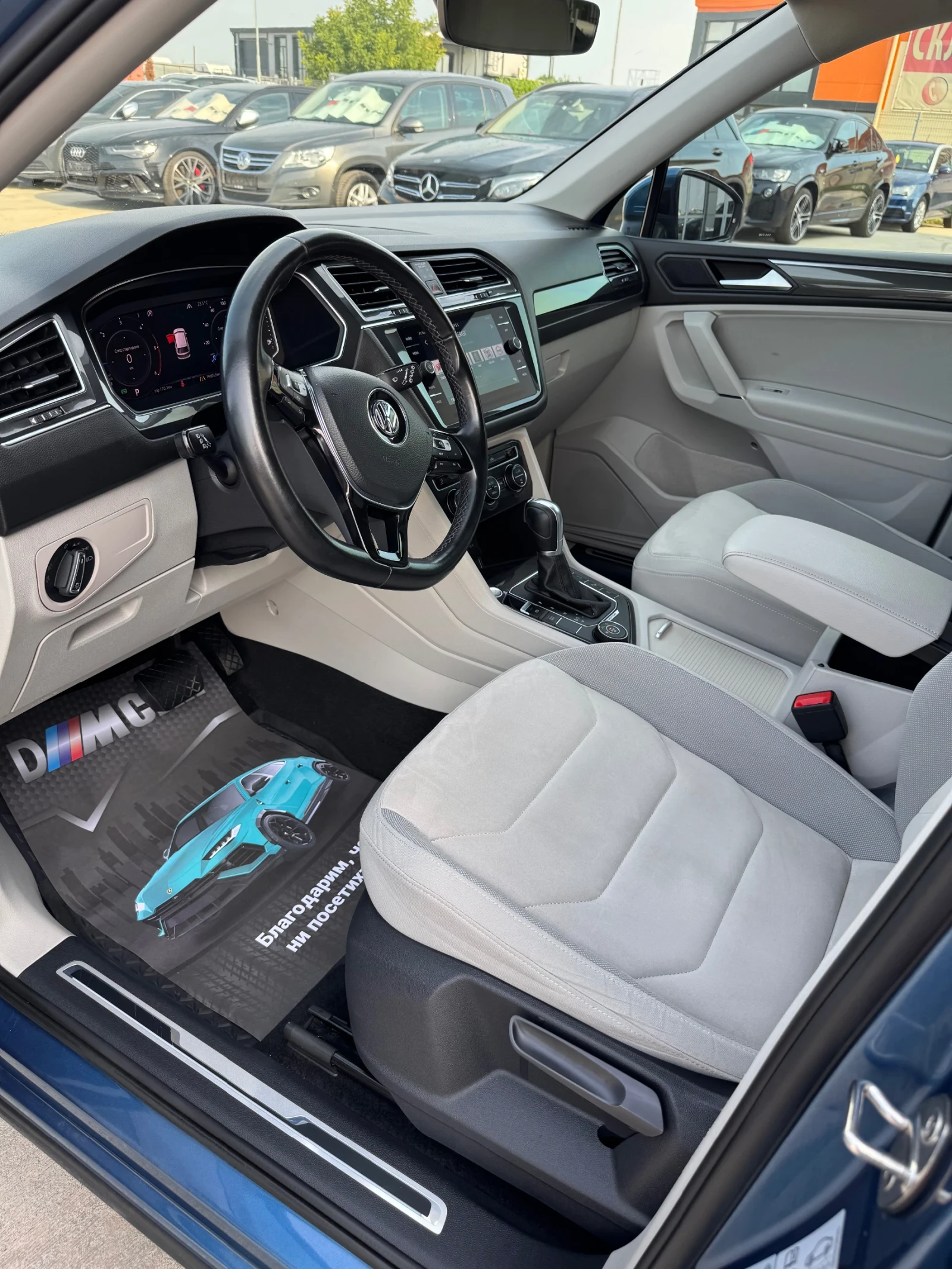 VW Tiguan Allspace 2.0TDI/4MOTION/PANO/ЛИЗИНГ, снимка 11 - Автомобили и джипове - 55128121