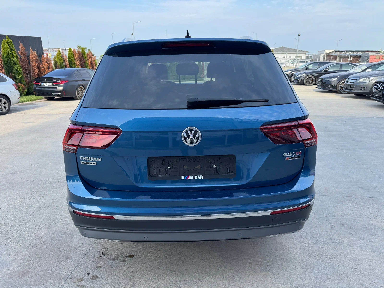 VW Tiguan Allspace 2.0TDI/4MOTION/PANO/ЛИЗИНГ, снимка 8 - Автомобили и джипове - 55128121