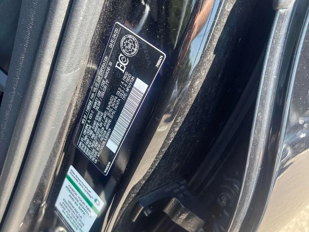 Volvo XC60 Inscription  CARFAX, снимка 10 - Автомобили и джипове - 55296011