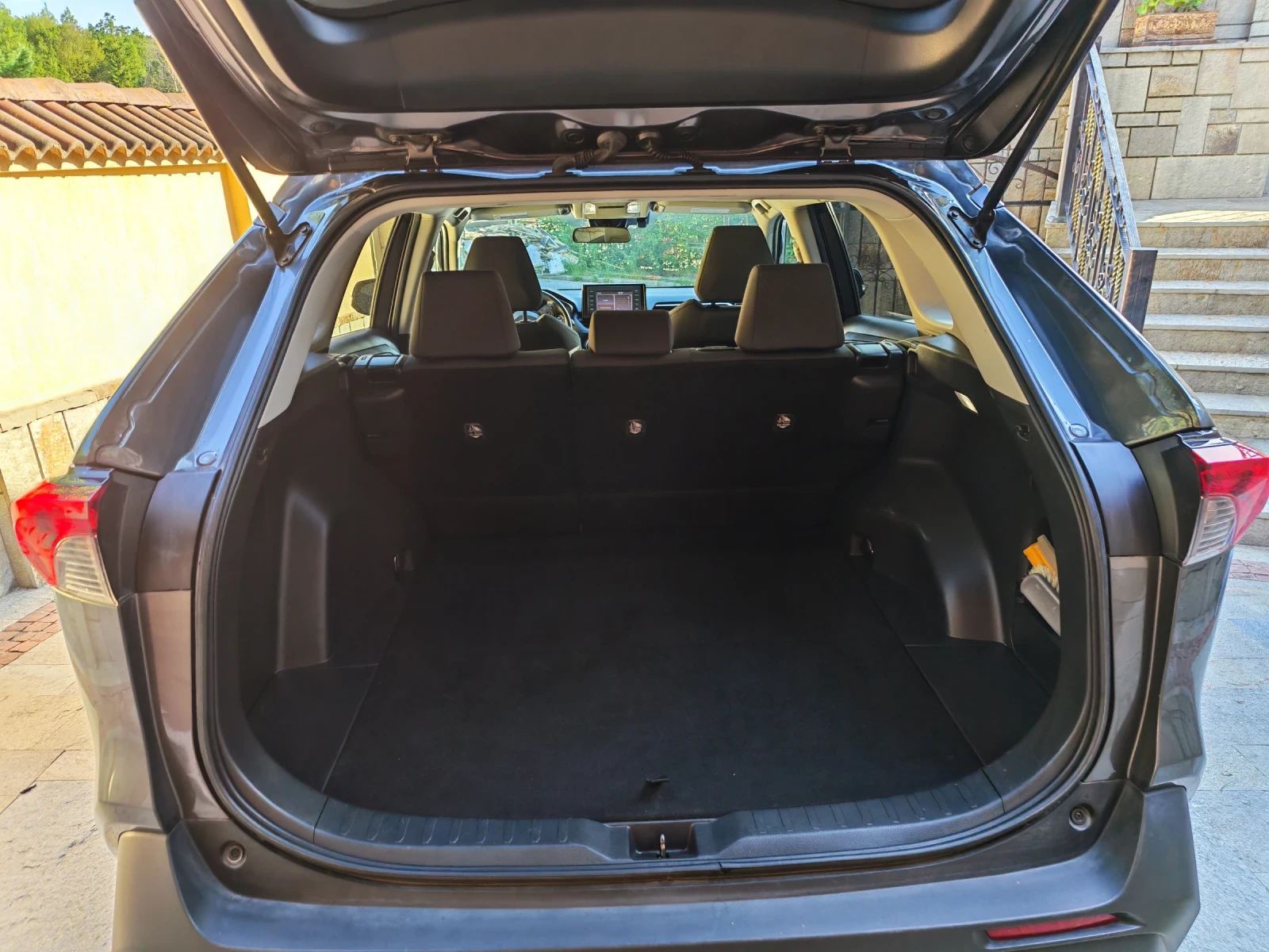 Toyota Rav4, снимка 10 - Автомобили и джипове - 55425466