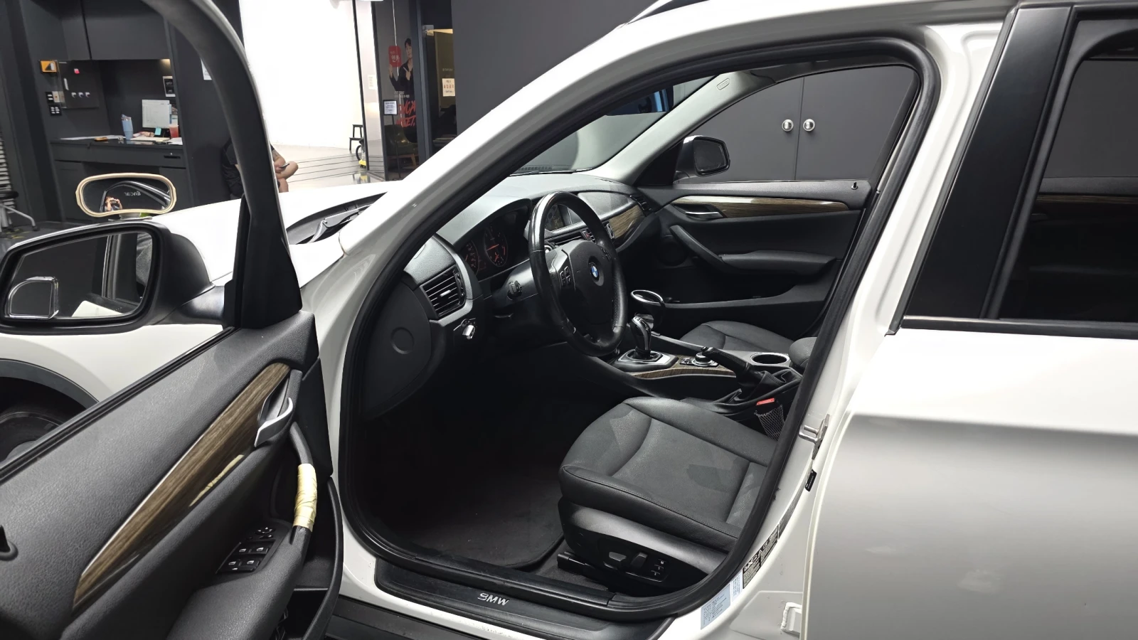 BMW X1 xDrive20d* ЛЮК* КРАЙНА ЦЕНА, снимка 10 - Автомобили и джипове - 55496071
