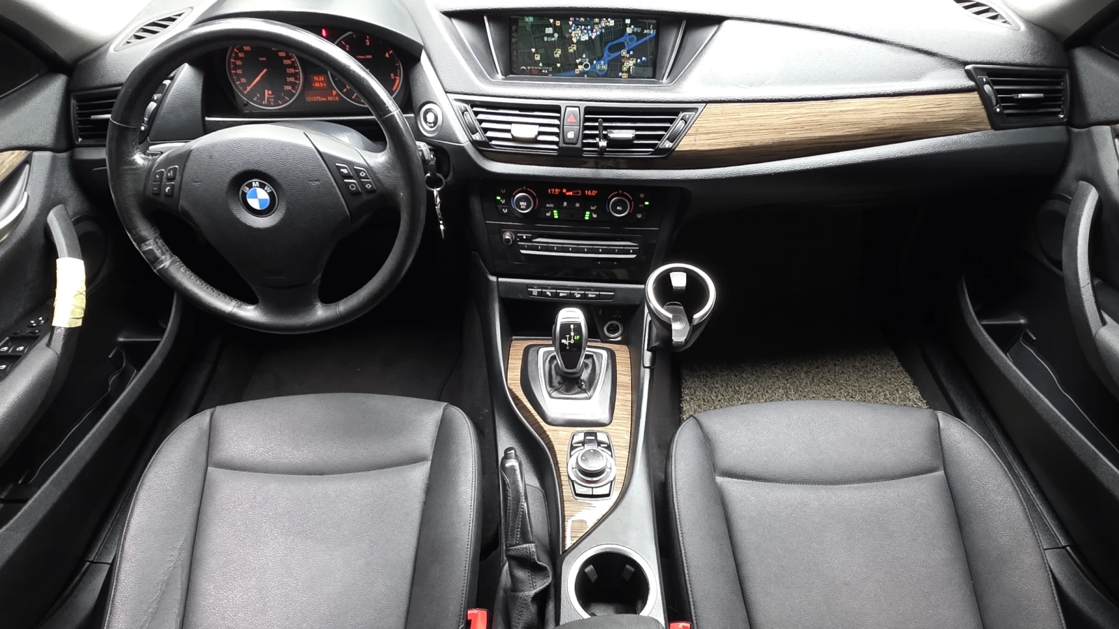 BMW X1 xDrive20d* ЛЮК* КРАЙНА ЦЕНА, снимка 7 - Автомобили и джипове - 55496071