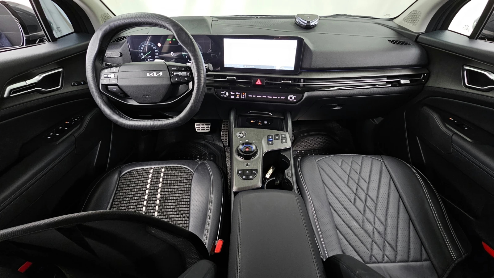 Kia Sportage Gasoline 1.6 Turbo 2WD Signature autogeorge.com, снимка 11 - Автомобили и джипове - 56112894