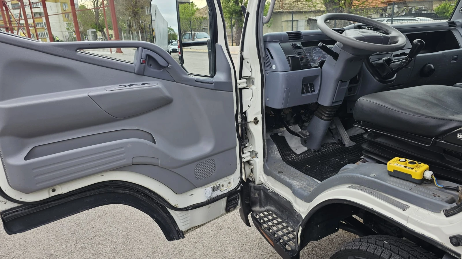 Mitsubishi Canter 3.0D CH-ТРИСТРАНЕН-ТЕГЛИЧ-ТОП СЪСТ.-ЛИЗИНГ - изображение 7