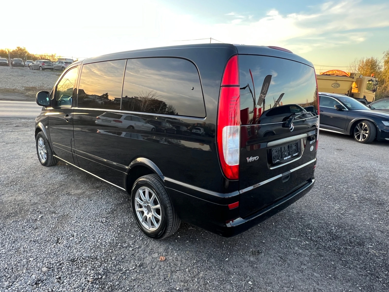 Mercedes-Benz Vito  - изображение 8