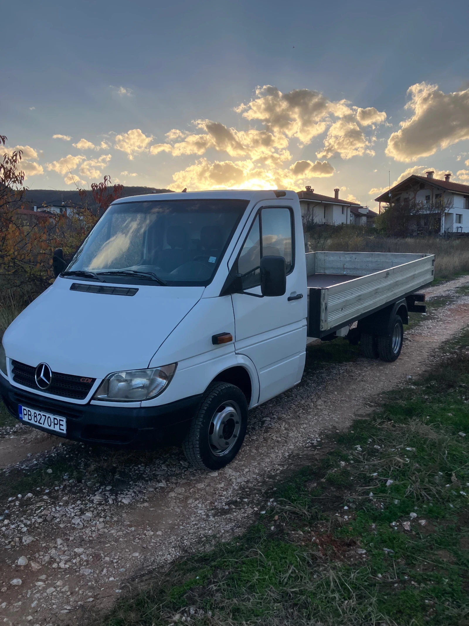 Mercedes-Benz Sprinter 411  - изображение 2