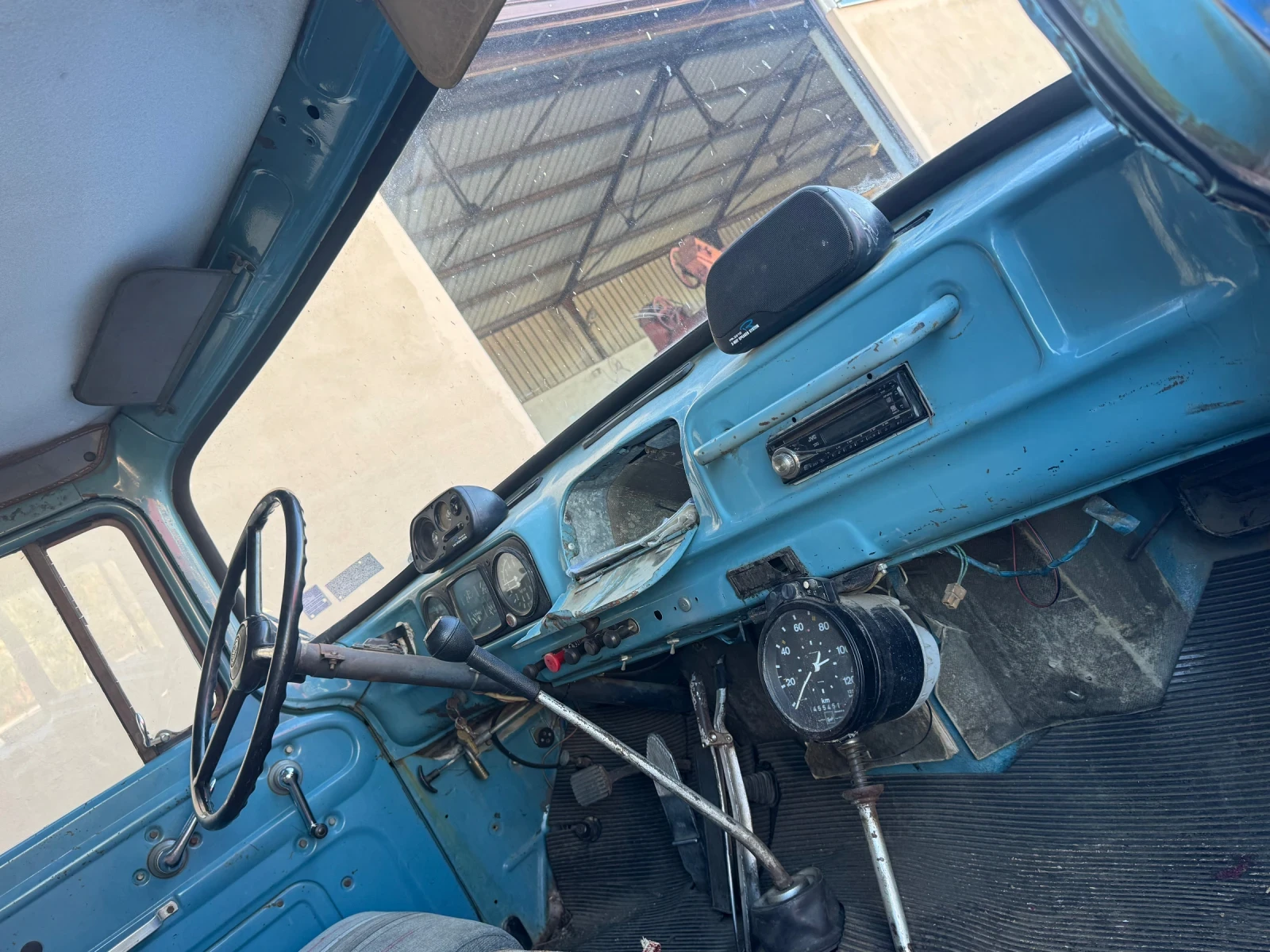 Zil 555 ТК 80 двигател - изображение 7