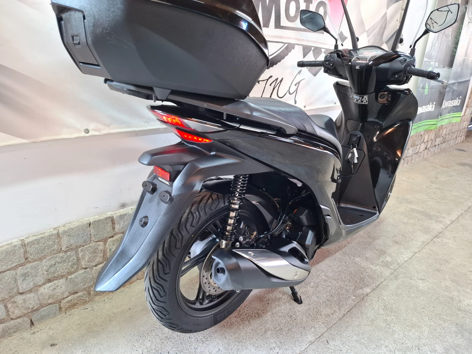 Honda Sh 125i / 2025г. / , снимка 14 - Мотоциклети и мототехника - 55772807